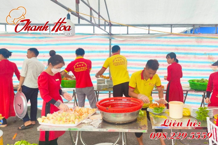 Đội ngũ nhân viên Thanh Hoa tận tâm, nhiệt tình và thân thiện