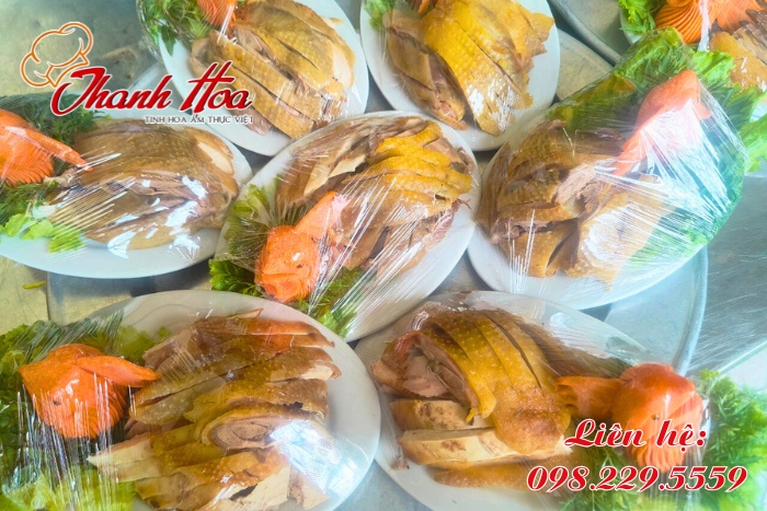 Nấu Cỗ Thanh Hoa phục vụ tiệc cưới cho khách hàng