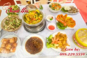 Mâm cỗ đầy đặn, hương vị thơm ngon, trình bày đẹp mắt