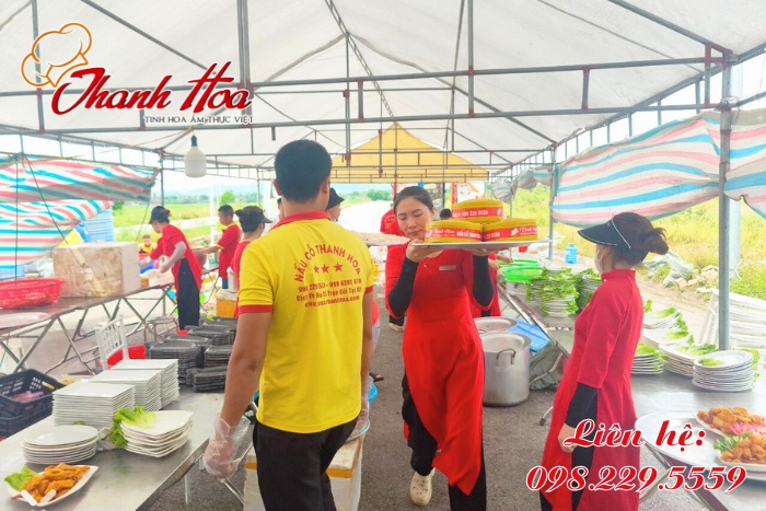 Dịch vụ đặt cỗ tại nhà Cầu Giấy giúp tiết kiệm thời gian và công sức