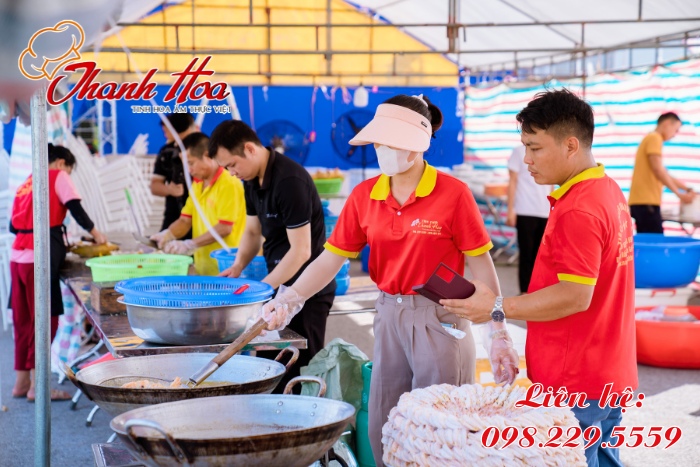 Dịch vụ nấu cỗ thuê ở Nam Từ Liêm giúp tiết kiệm công sức, thời gian