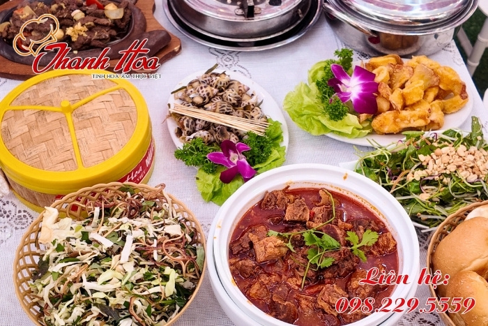 Thanh Hoa phục vụ những món ăn đặc sắc, thơm ngon hấp dẫn