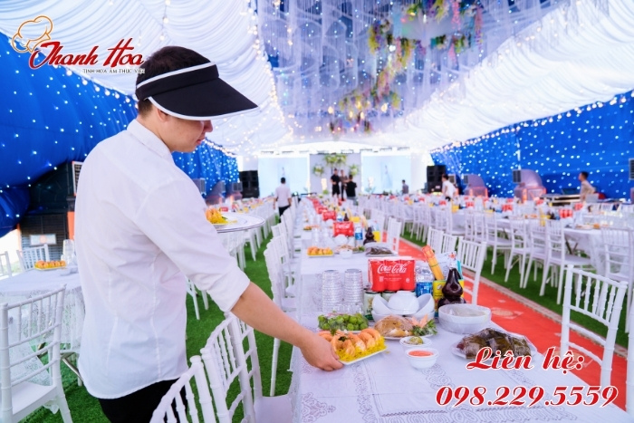 Dịch vụ đặt cỗ tại nhà Cầu Giấy giúp tiết kiệm thời gian