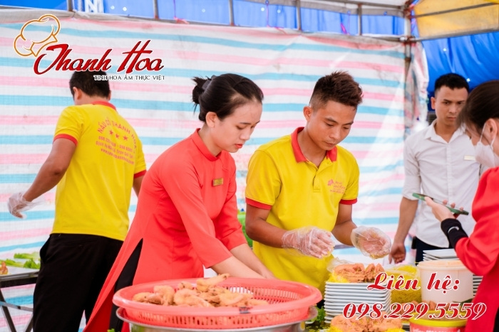 Đội ngũ Thanh Hoa phục vụ nhiệt tình, tận tâm